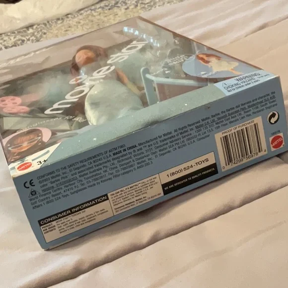 Movie Star Teresa Doll - Picture 7 of 7